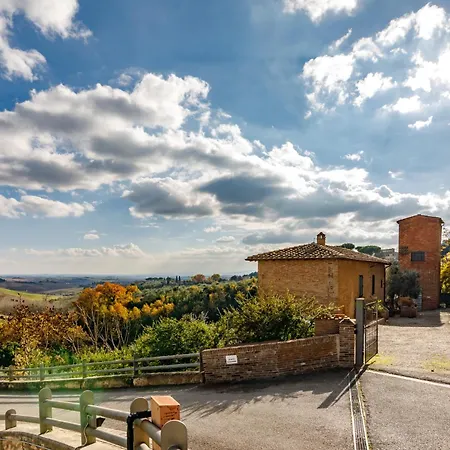 Apartmán Guesthost - Porta Romana Elegant With Private Parking