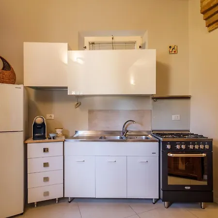 Porta Romana Elegant With Private Parking! Appartement *