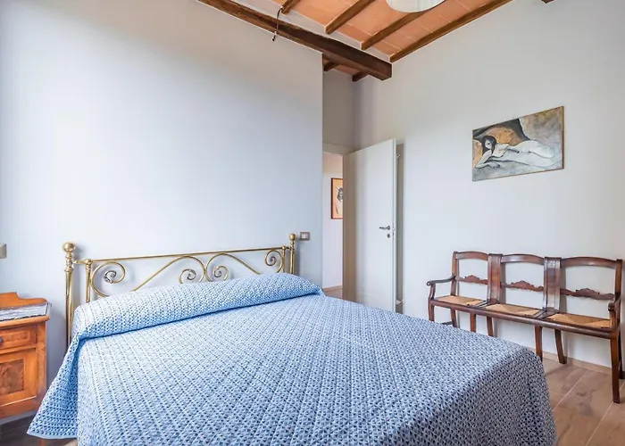 Guesthost - Porta Romana Elegant With Private Parking Apartmán *