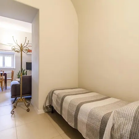 Apartamento Porta Romana Elegant With Private Parking!