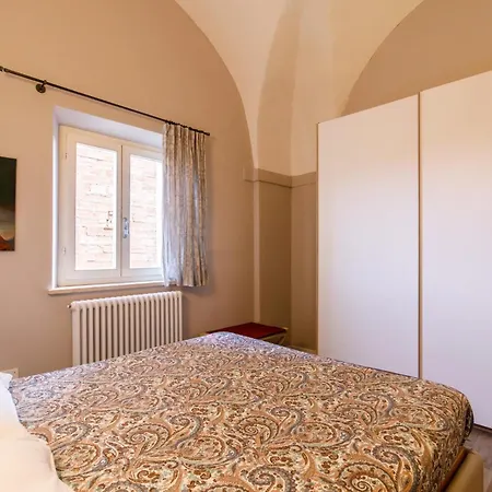 Porta Romana Elegant With Private Parking! Siena